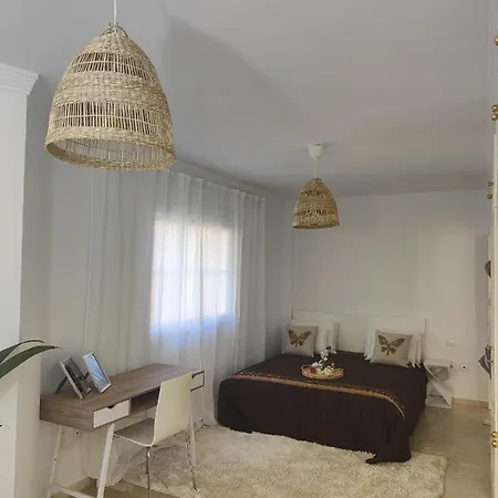 Apartment Center 2 Beds Elviria *