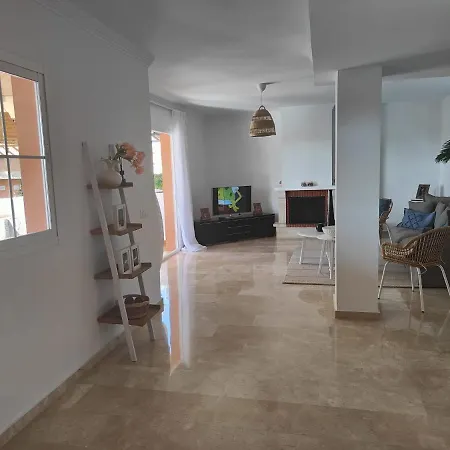Center 2 Beds Elviria