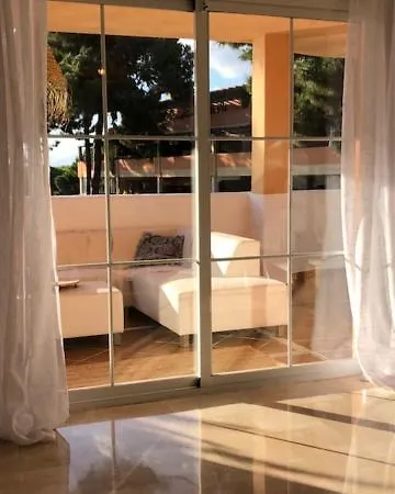 Center 2 Beds Elviria Apartment Marbella