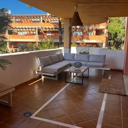 Center 2 Beds Elviria Apartment *